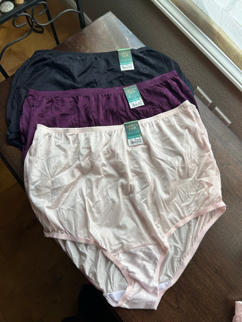 New 3 Vanity Fair Women's Ravissant Briefs size 8 XL pink black purple